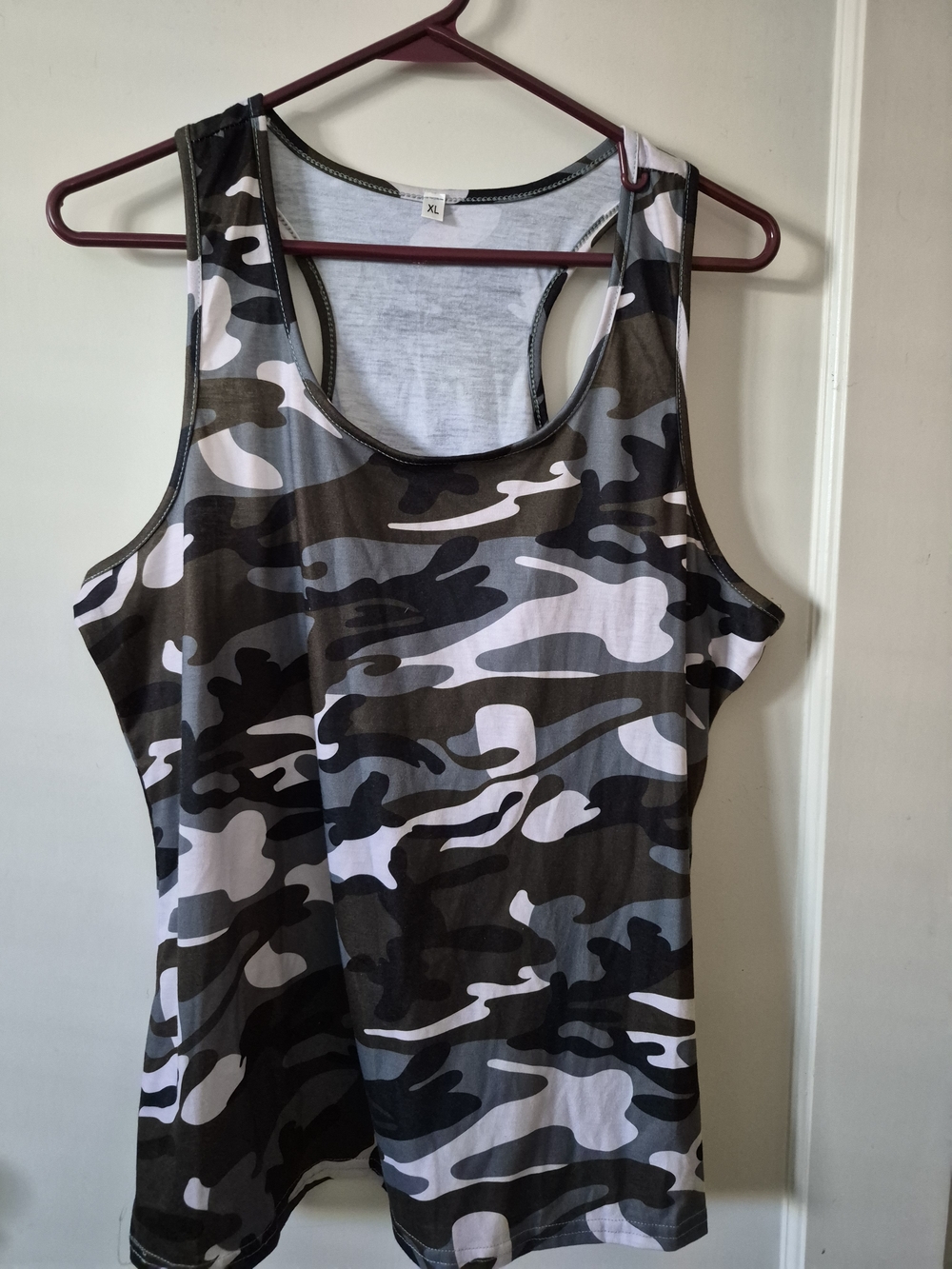 Camo Print Scoop Neck Tank Top - Black/Gray/White